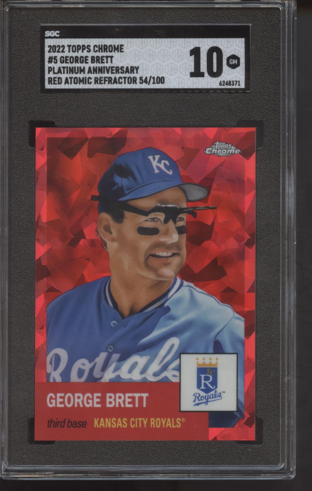 2022 Topps Chrome Platinum Anniversary Baseball Red Atomic Refractor George Brett #5 SGC 10