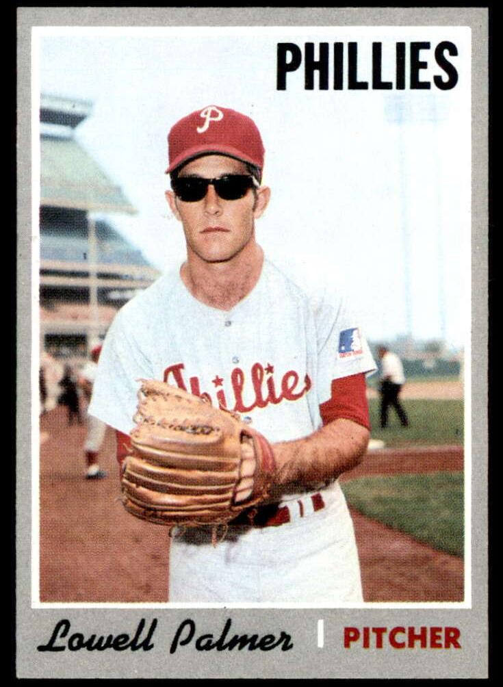 1970 Topps Lowell Palmer #252 card