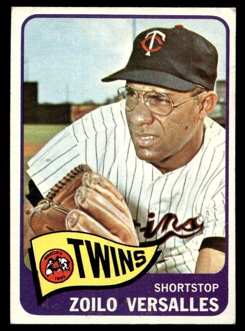 1965 Topps Zoilo Versalles #157 card