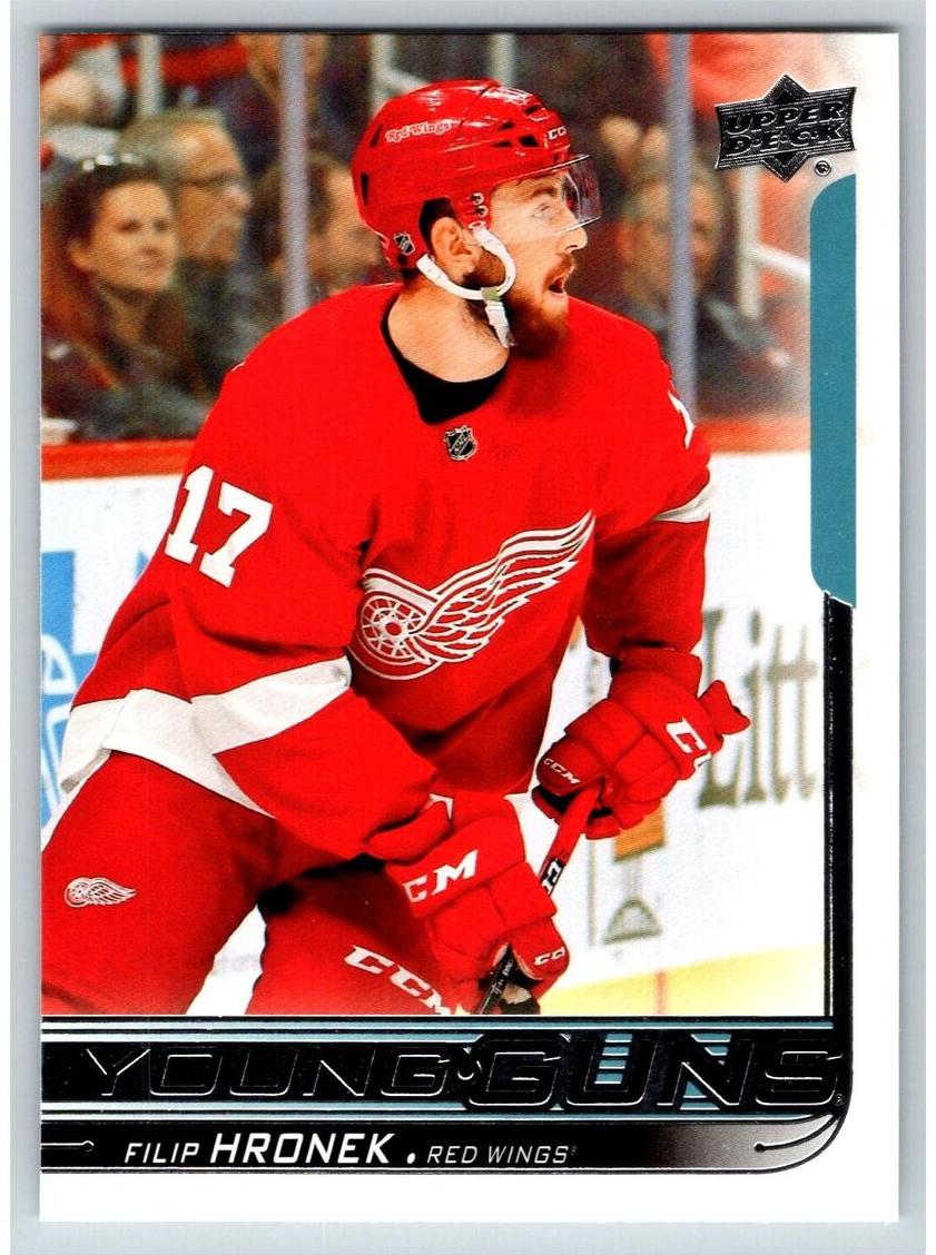 2018 Upper Deck Filip Hronek #214 card
