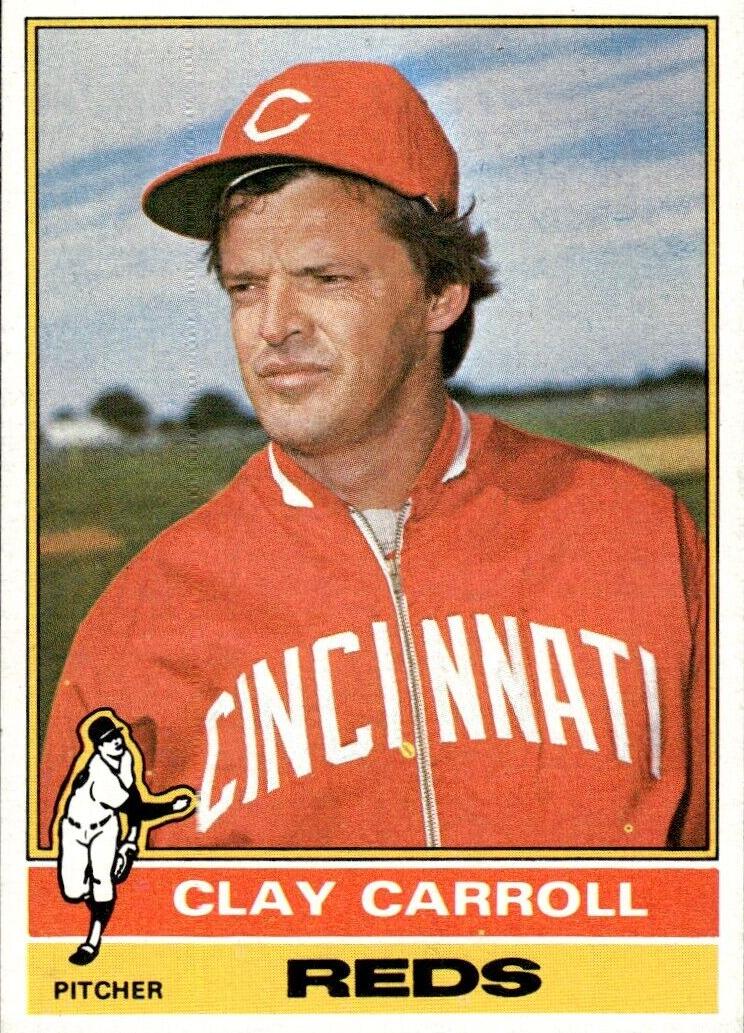 1976 Topps Clay Carroll #211 card