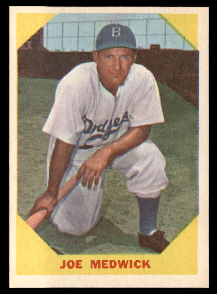 1960 Joe Medwick #22