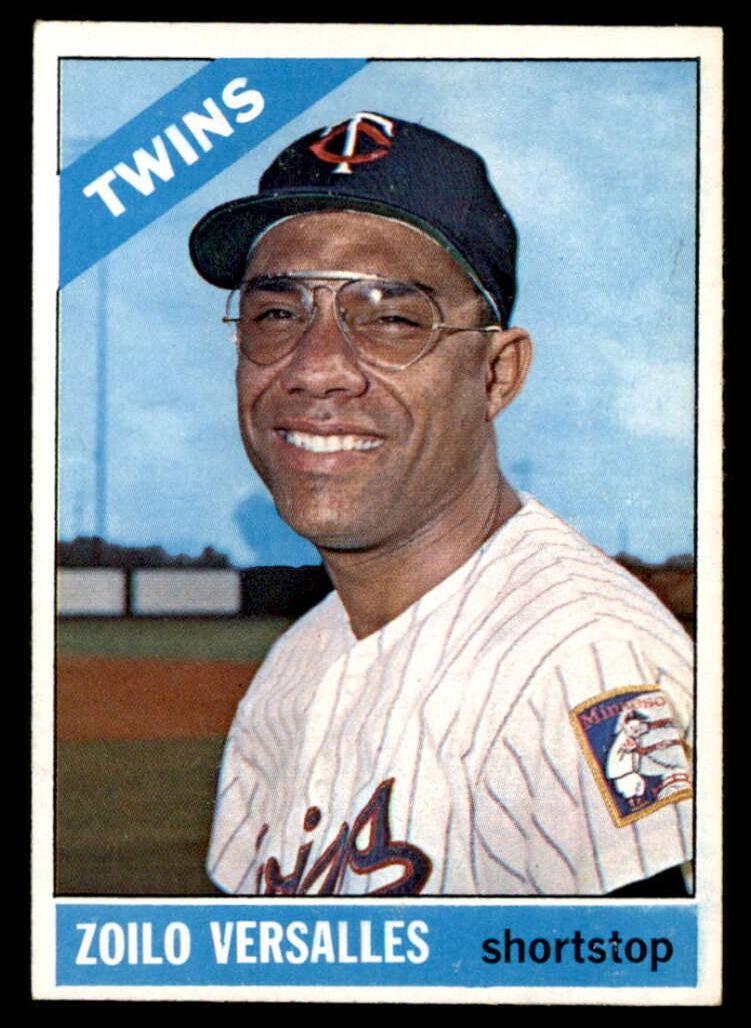 1966 Topps Zoilo Versalles #400 card