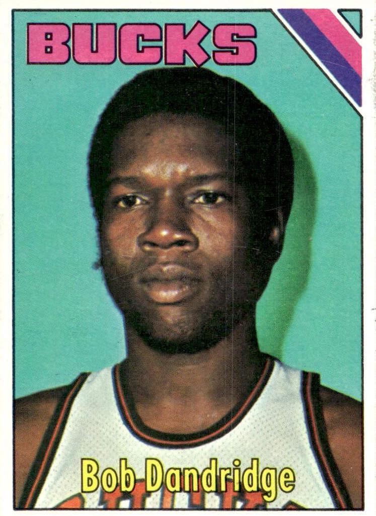 1975 Topps Bob Dandridge #17 card