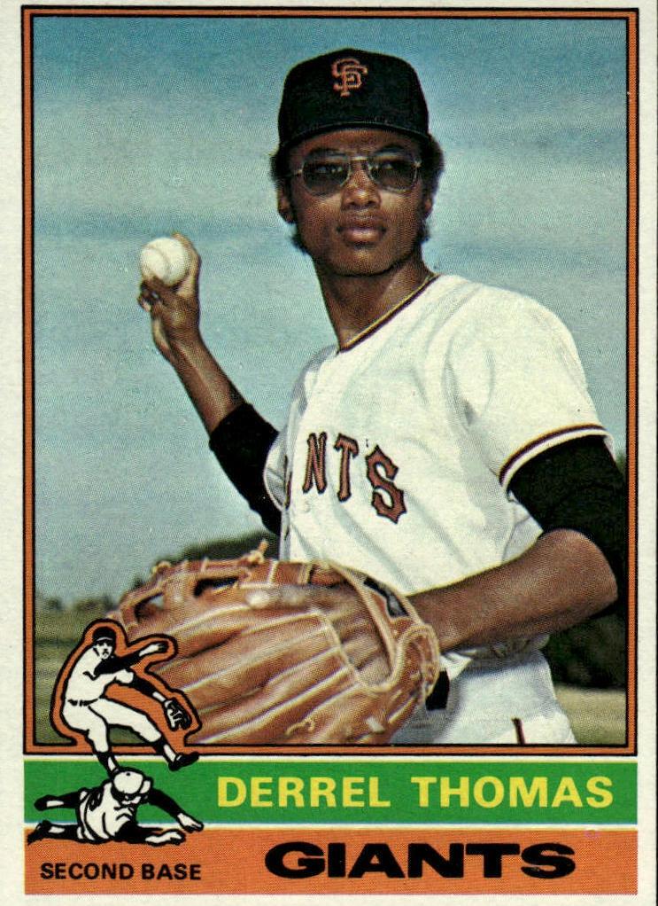 1976 Topps Derrel Thomas #493 card