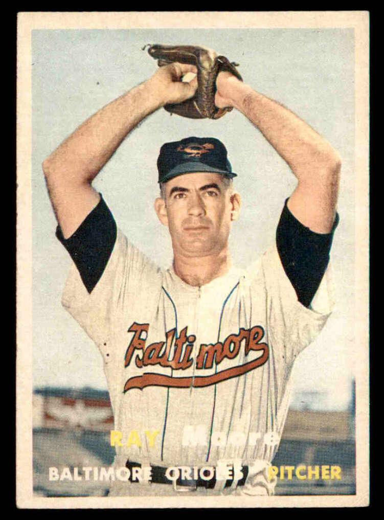 1957 Ray Moore #106