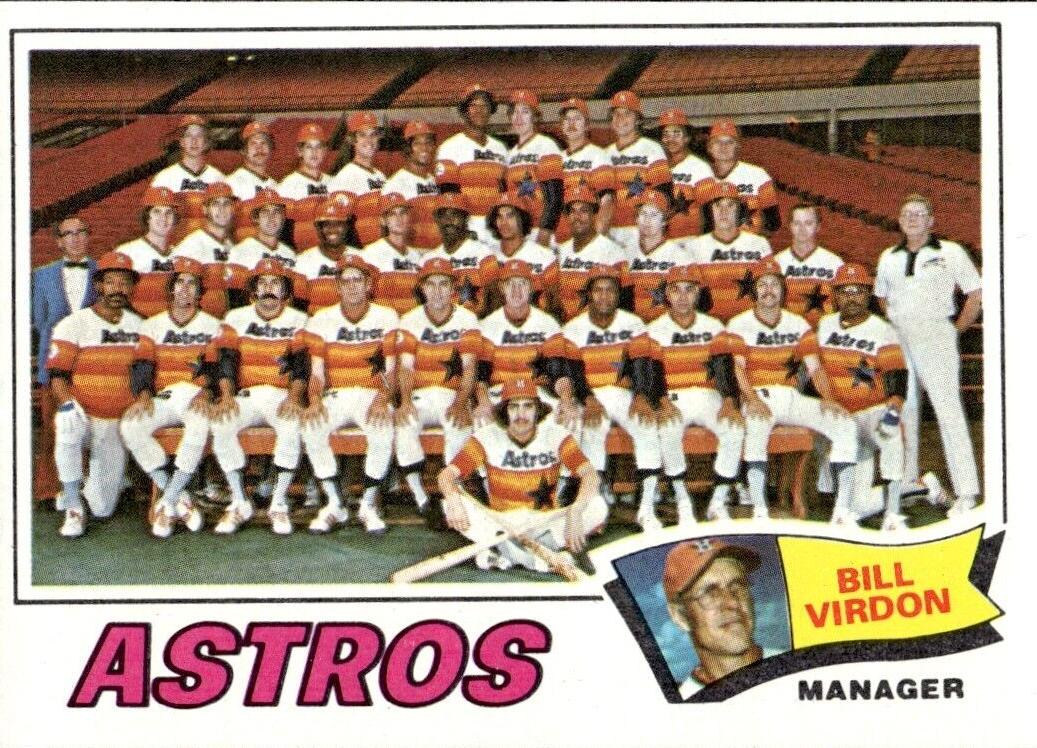 1977 Topps Astros Team #327 card