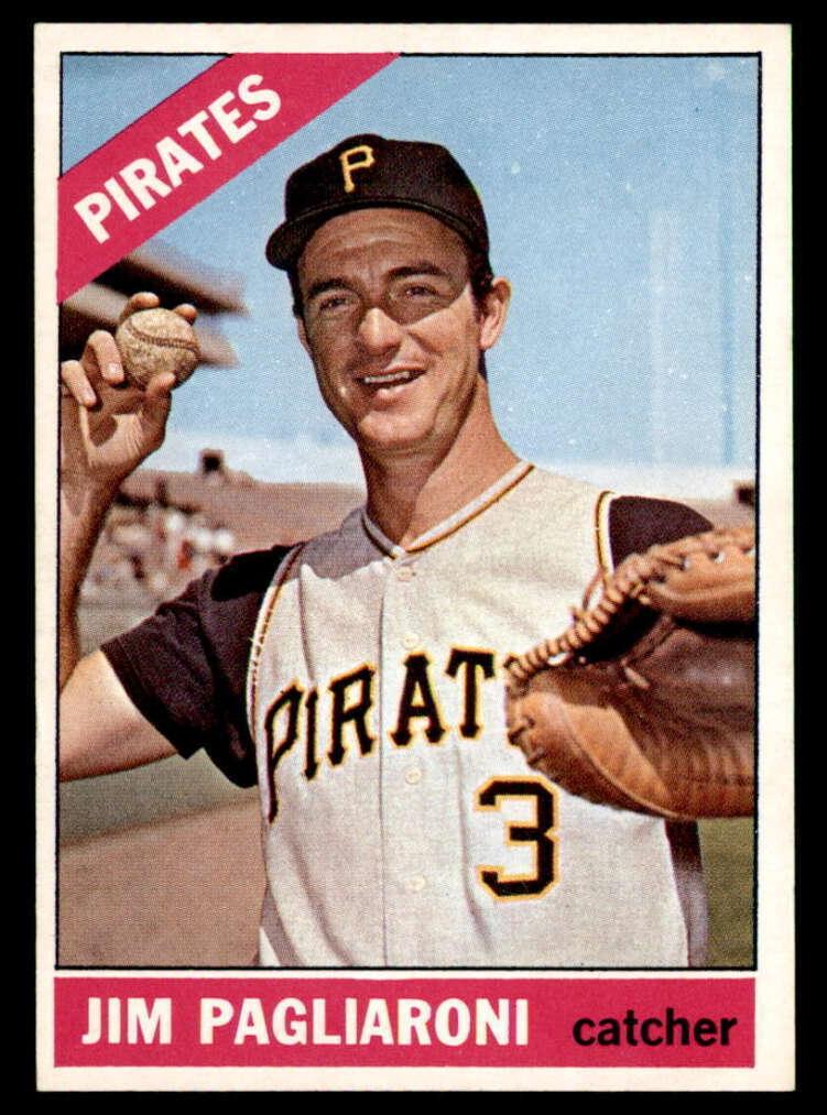 1966 Joe Pagliaroni #33