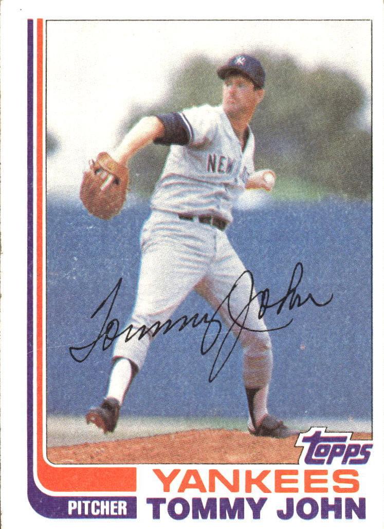 1982 Topps Tommy John #75 card