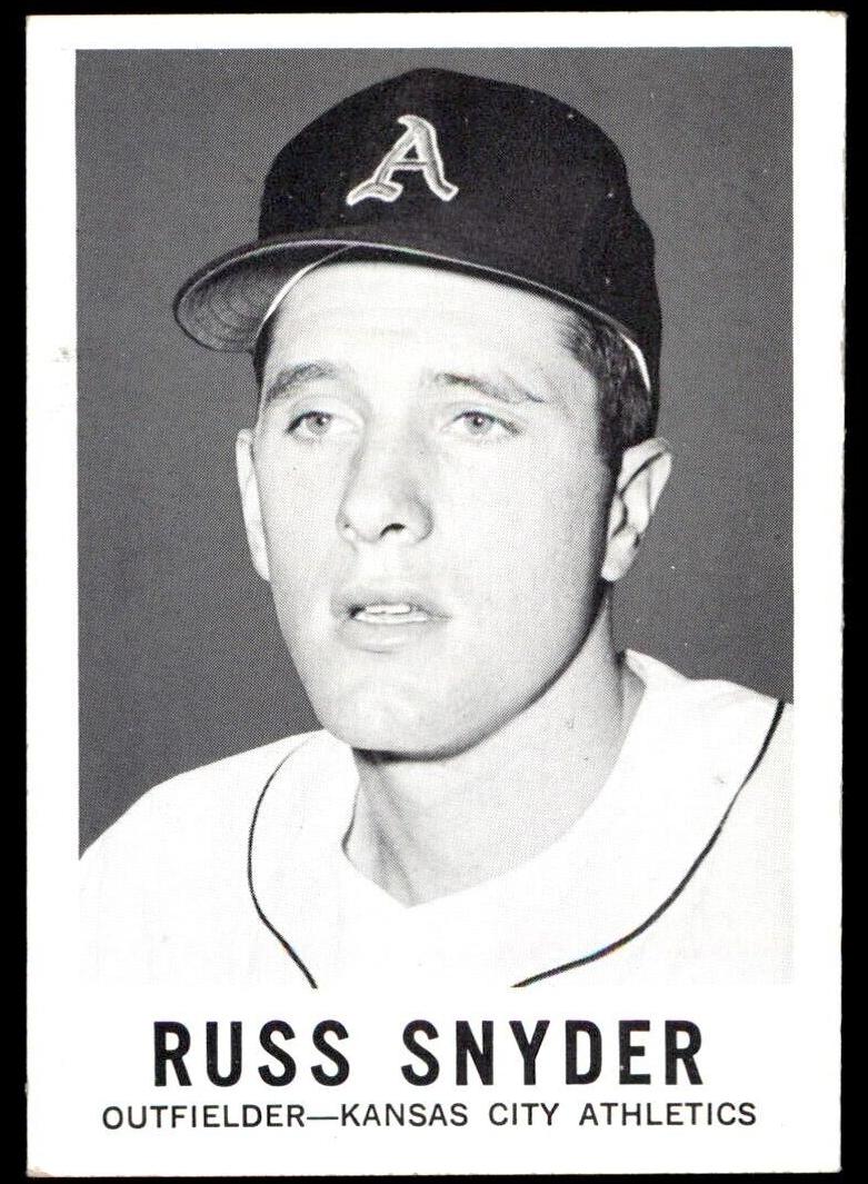 1960 Russ Snyder #102