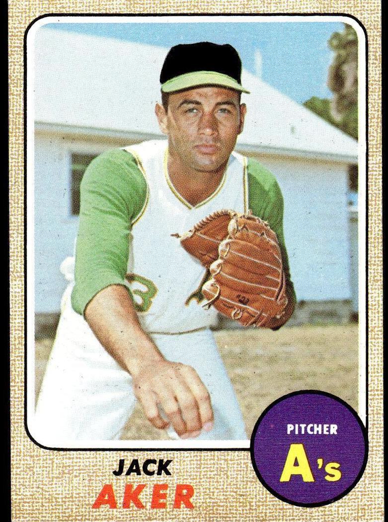 1968 Topps Jack Aker #224 card
