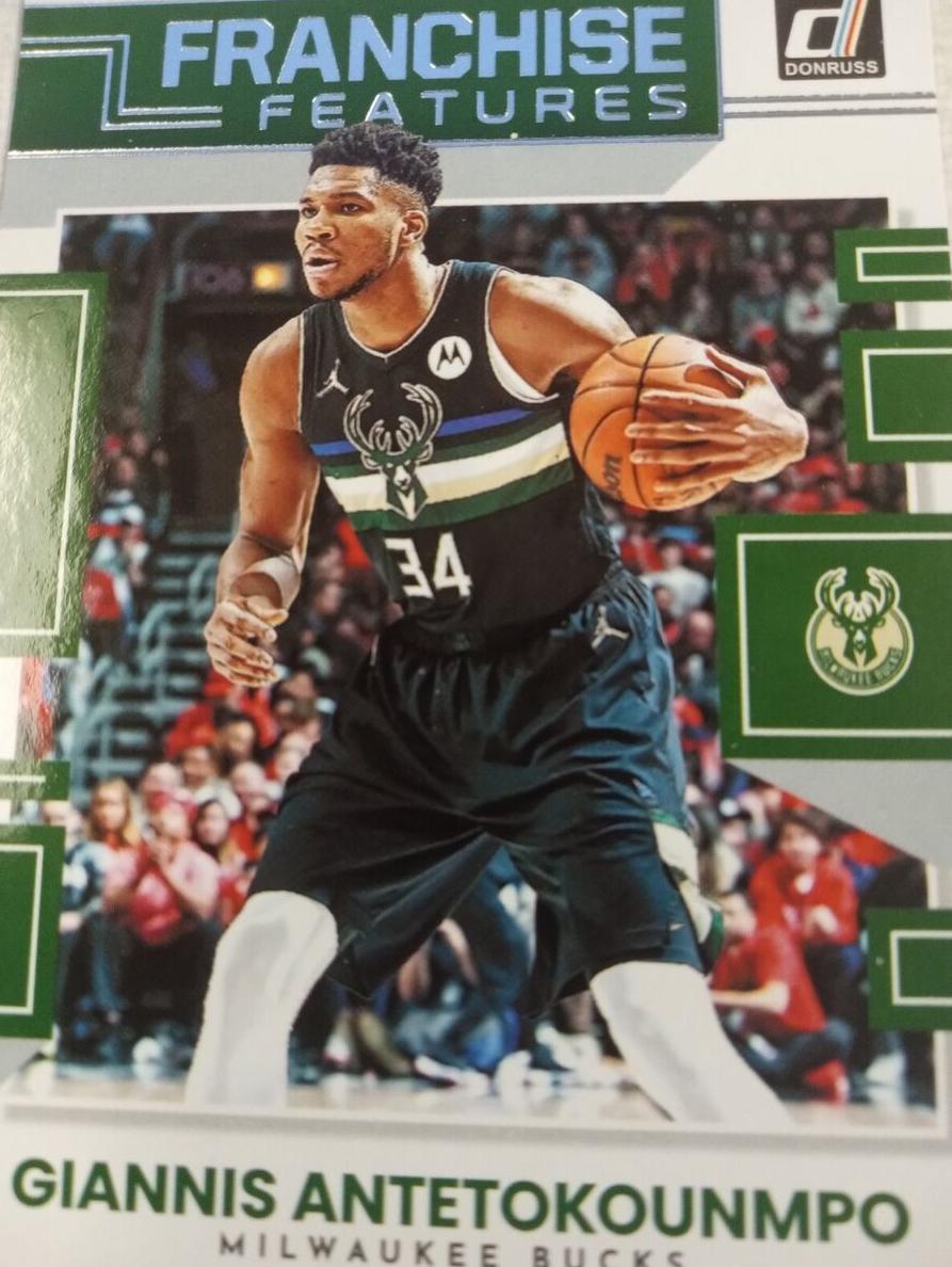 2022 Giannis Antetokounmpo #10