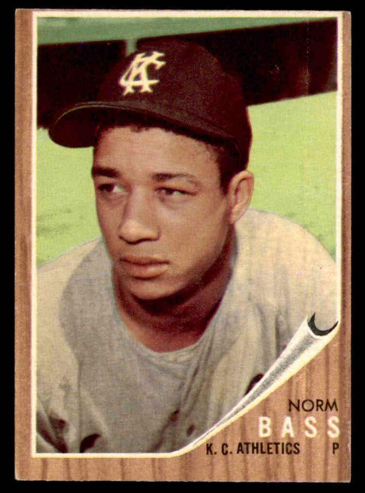 1962 Norm Bass #122