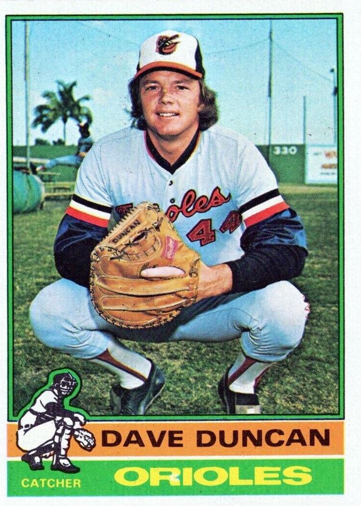1976 Topps Dave Duncan #49 card