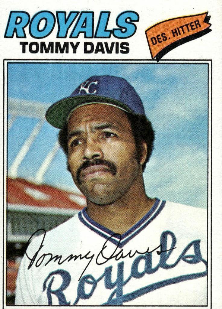 1977 Topps Tommy Davis #362 card