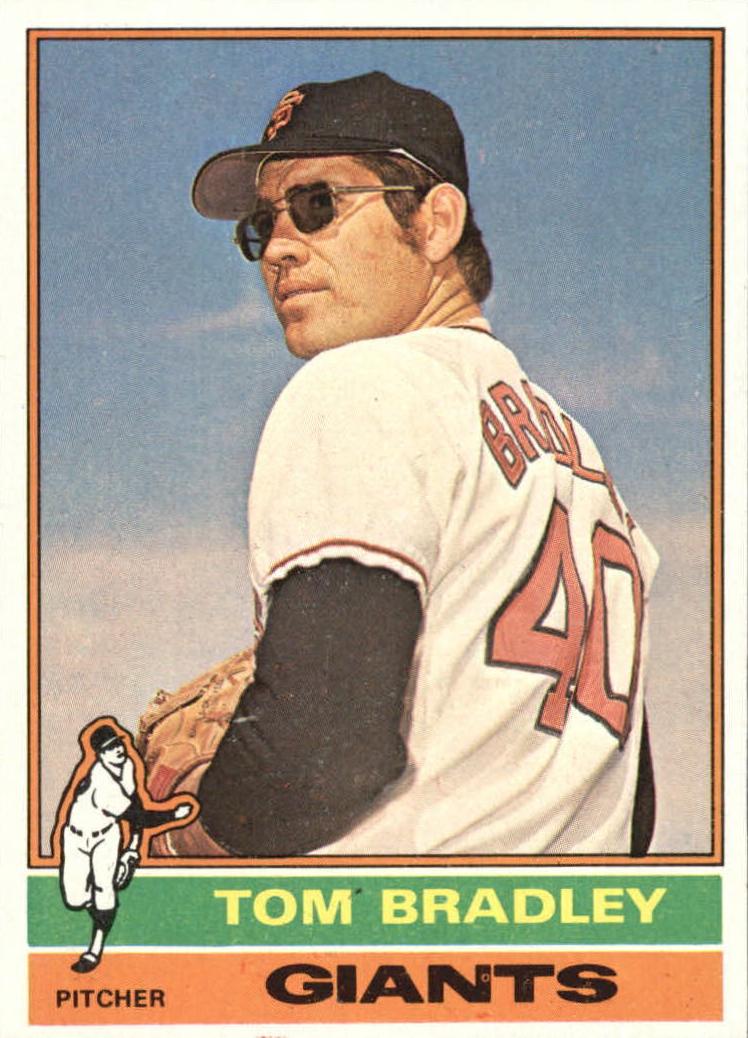 1976 Topps Tom Bradley #644 card