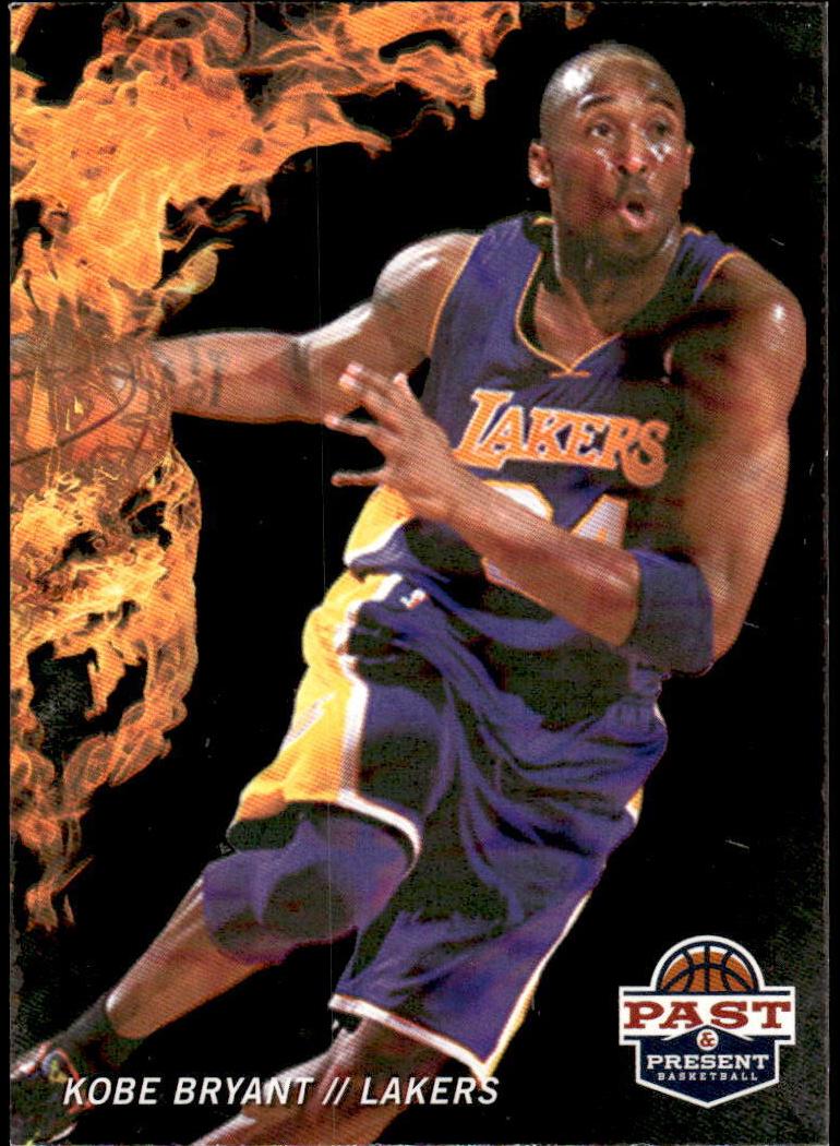 2011 Panini Past & Present Kobe Bryant #3 card