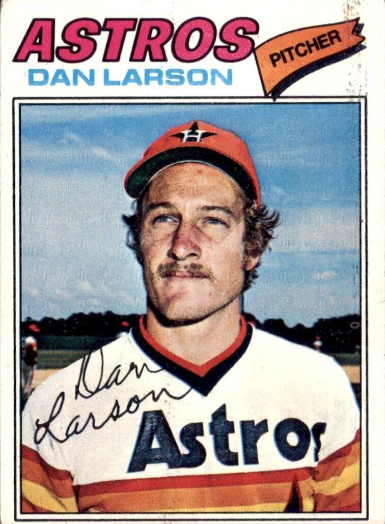 1977 Dan Larson #641