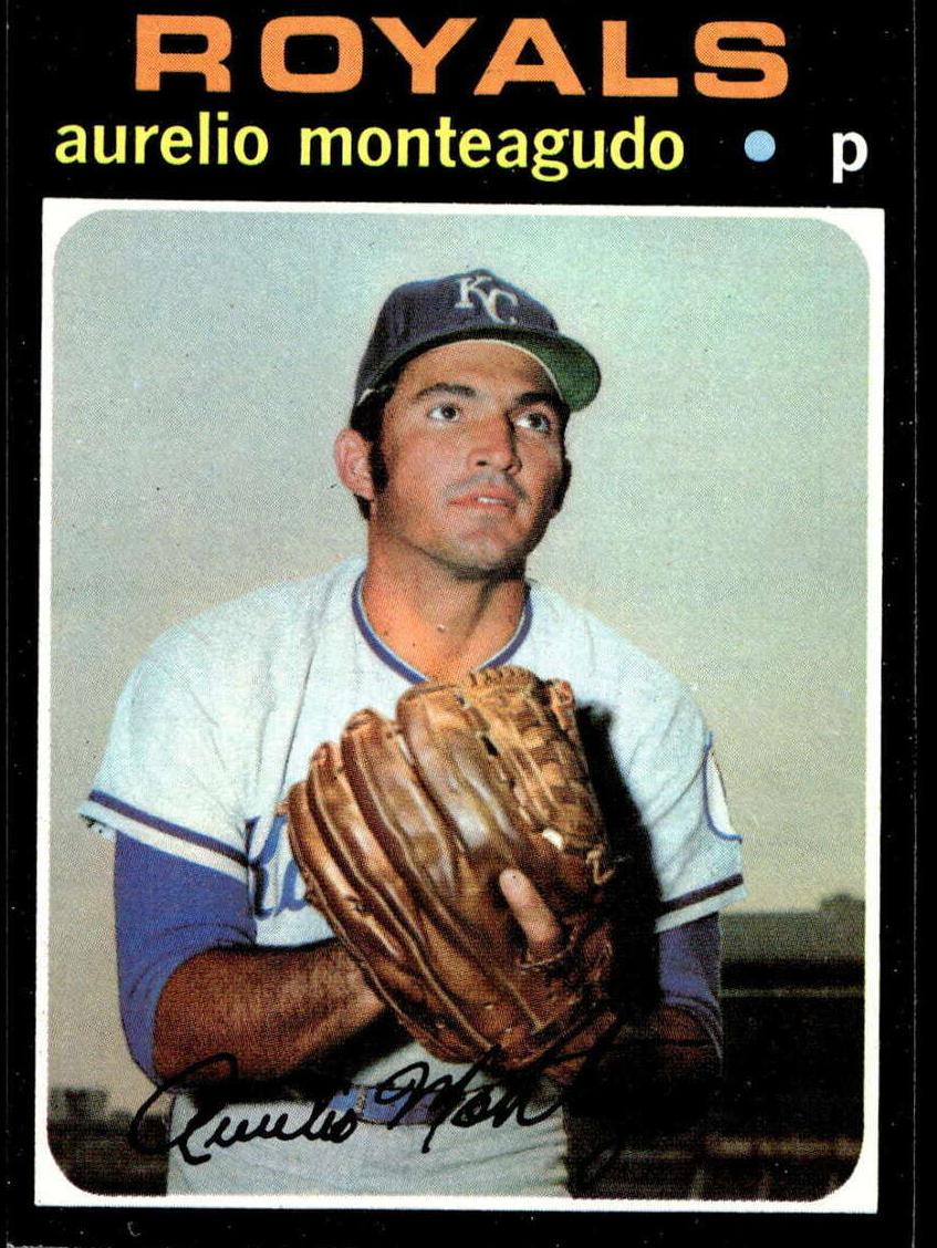 1971 Topps Aurelio Monteagudo #129 card