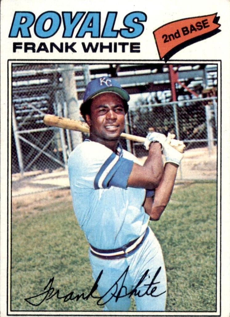 1977 Topps Frank White #117 card