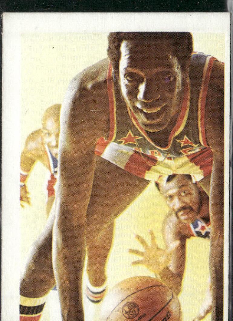 Football Play - 1971 Fleer Harlem Globetrotters Basketball