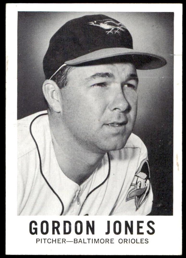 1960 Gordon Jones #73