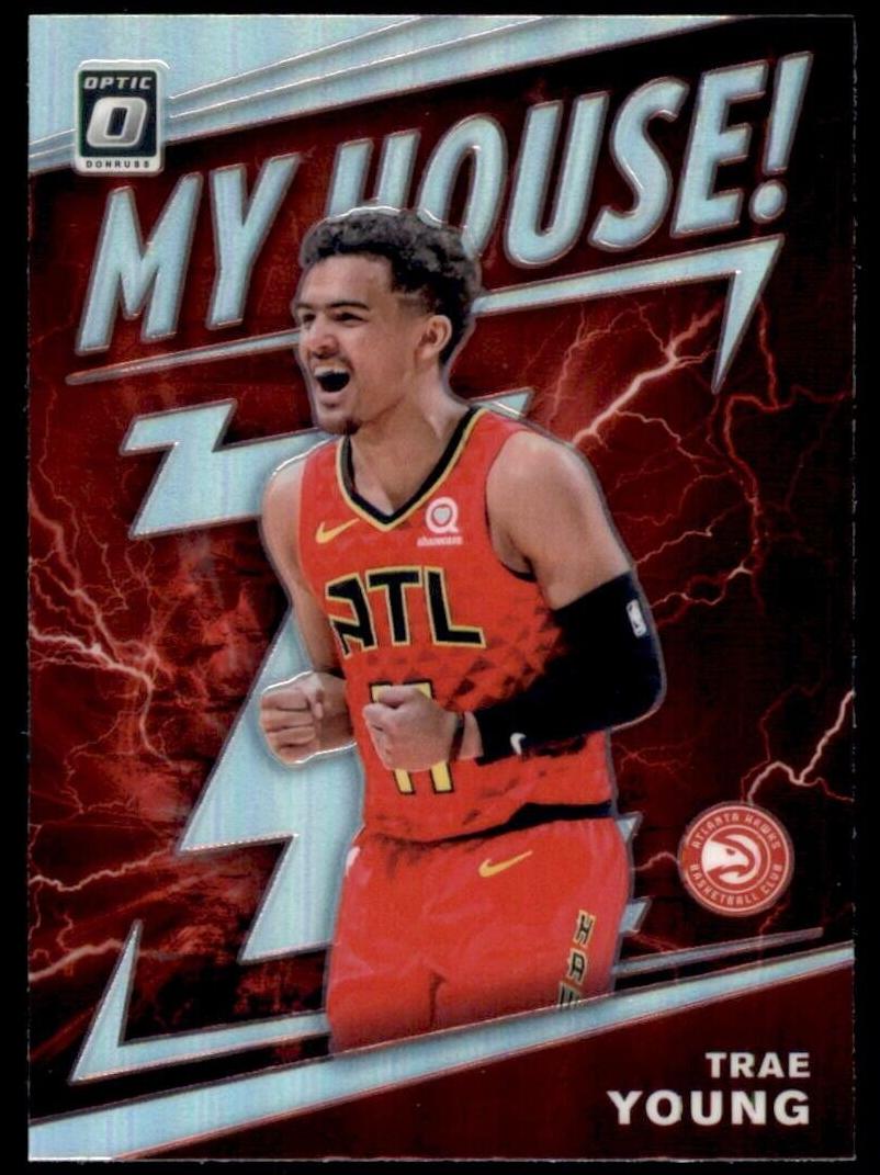 2019 Trae Young [Holo] #18