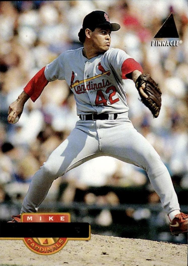 1994 Pinnacle Mike Perez #182 card