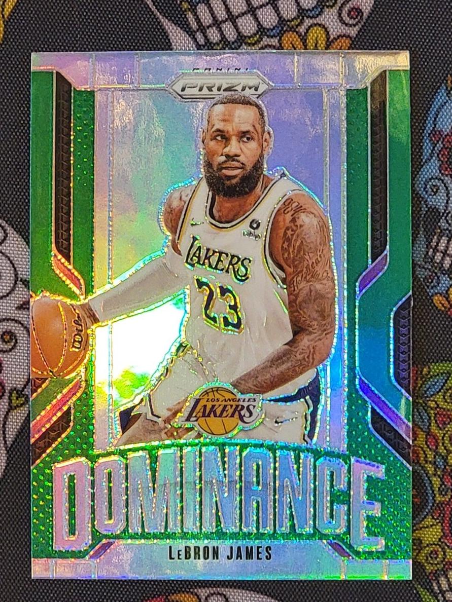 2024 Panini Prizm DOMINANCE-GREEN PRIZM #14 LeBRON JAMES front