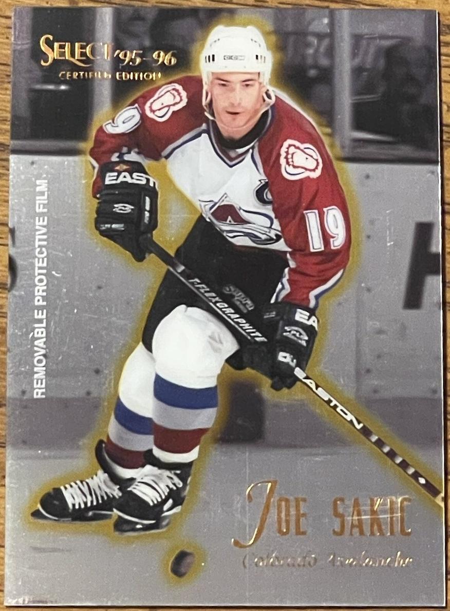 1995 Select Certified Joe Sakic #45 card