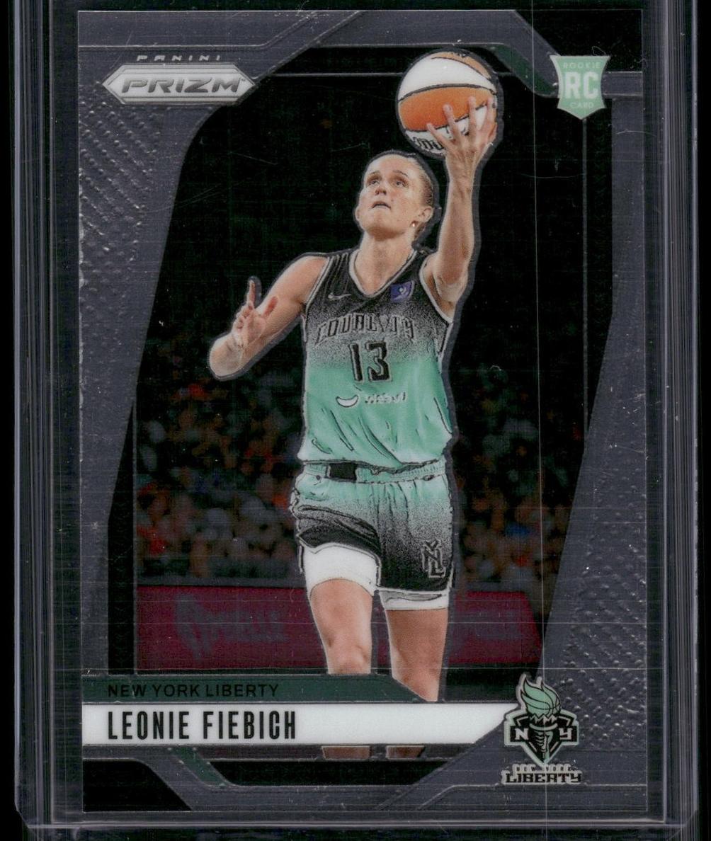 Leonie Fiebich 2024 Prizm WNBA card