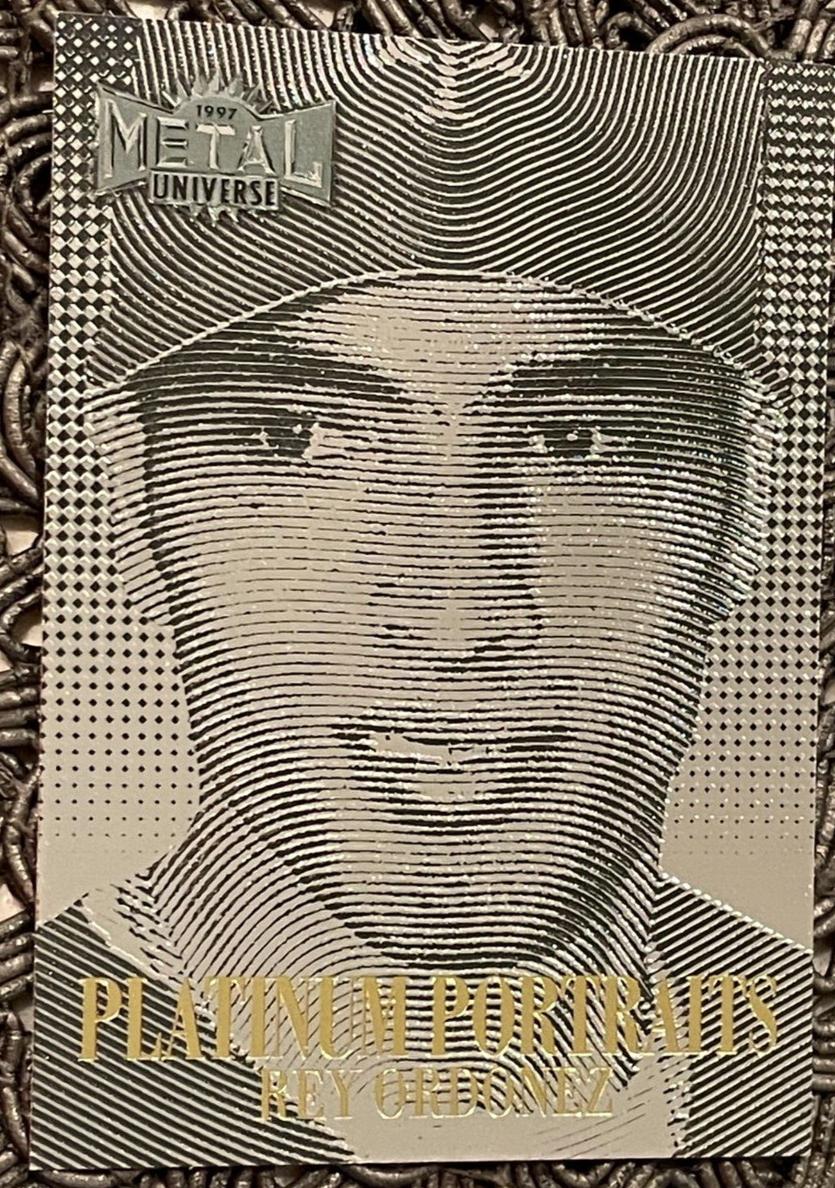 1997 Metal Universe Rey Ordonez #7 card