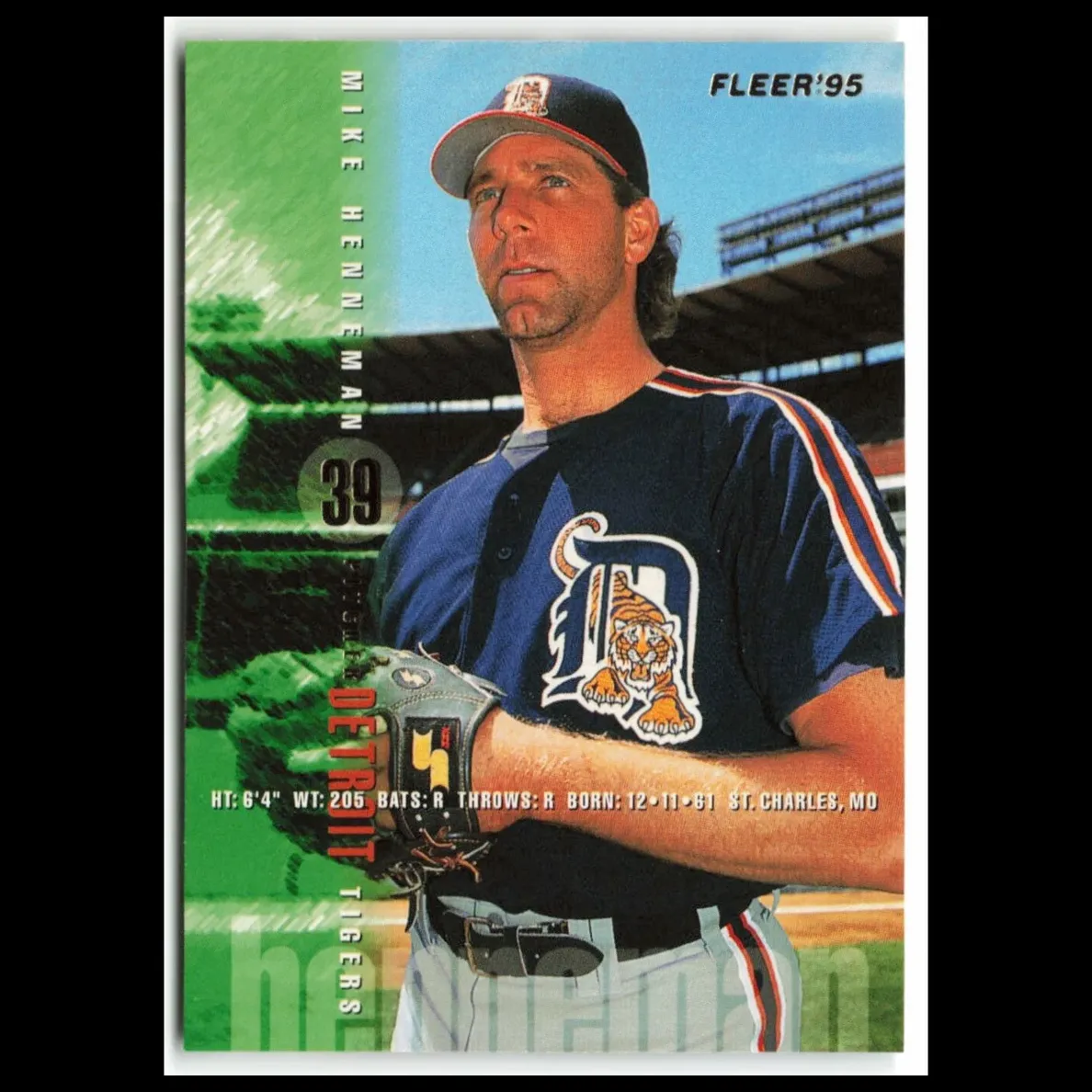 1995 Fleer Mike Henneman #56 card
