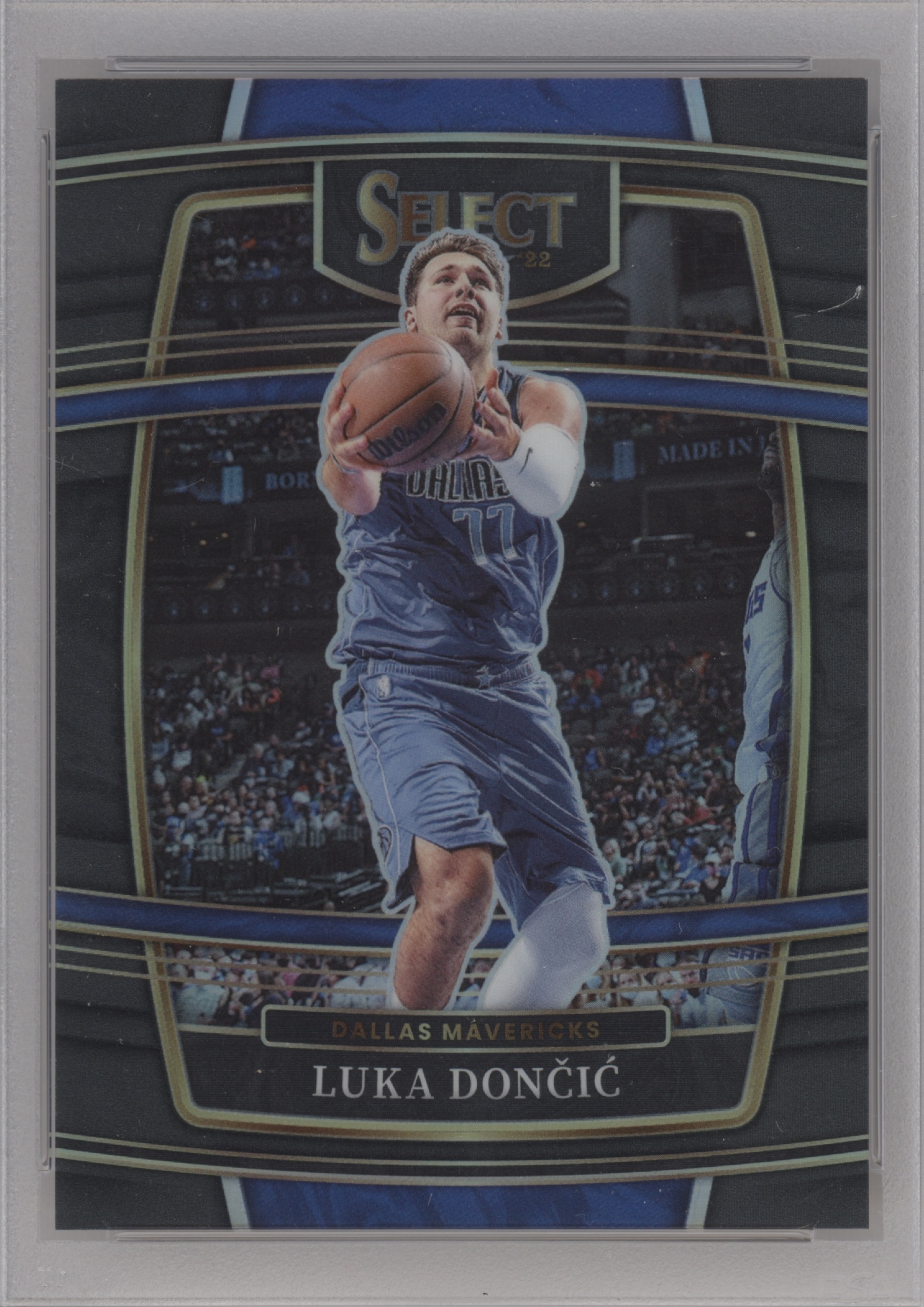 2021 Luka Doncic [Black] #12
