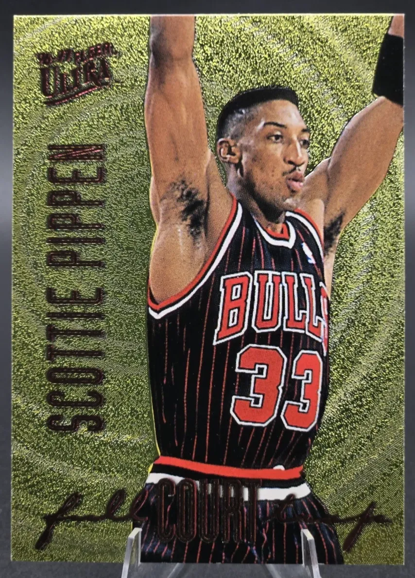 Scottie Pippen 1996 Fleer Ultra Full Court Trap Basketball