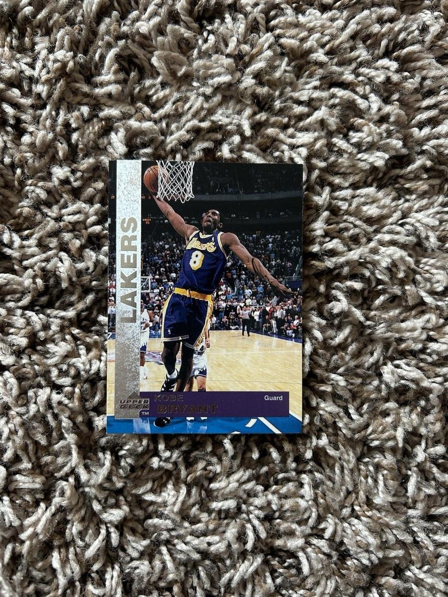 1998 Kobe Bryant [Gold] #21
