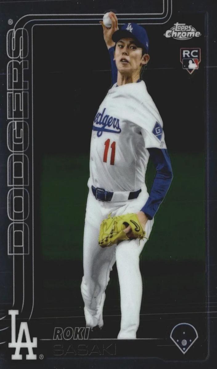 Roki Sasaki 2025 Topps Chrome Baseball card