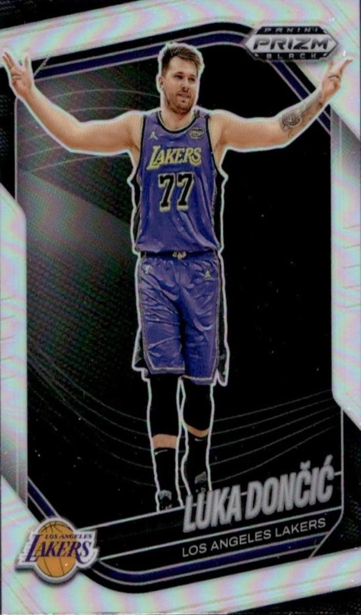 2024 Panini Prizm Silver #5 Luka Doncic front