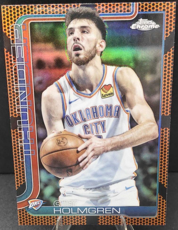 Chet Holmgren 2025-26 Topps Chrome Basketball card