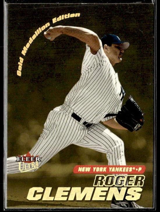2001 Roger Clemens [Gold Medallion] #218