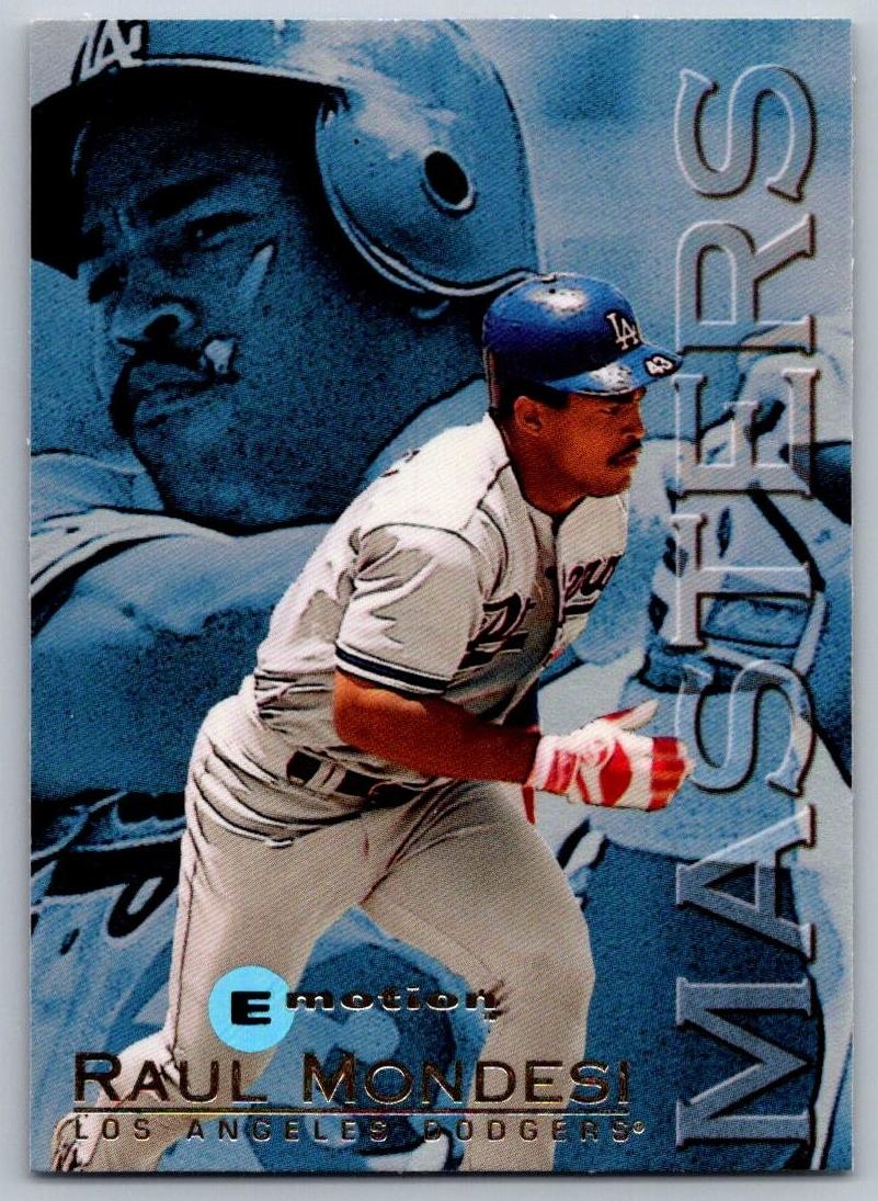 1995 Skybox Emotion Raul Mondesi #7 card