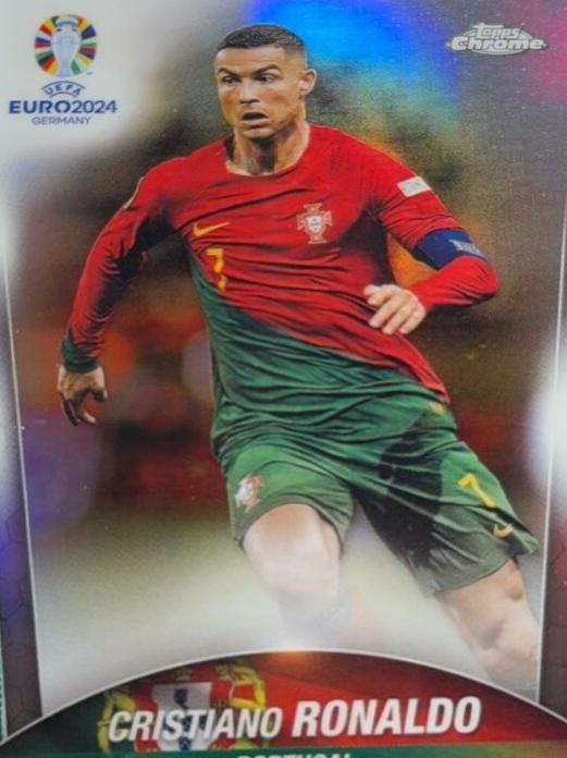 2024 Cristiano Ronaldo [refractor] #7
