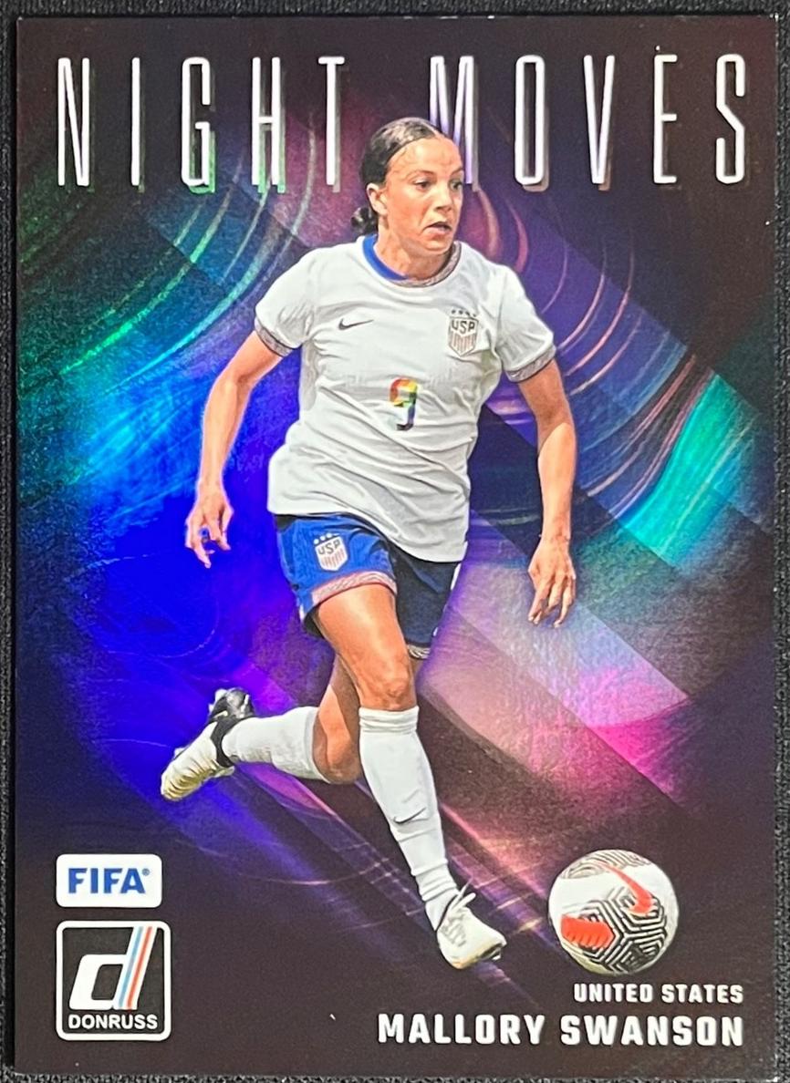 2024 Panini Donruss Night Moves Mallory Swanson #18 card