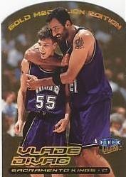 1999 Vlade Divac [Gold Medallion] #96