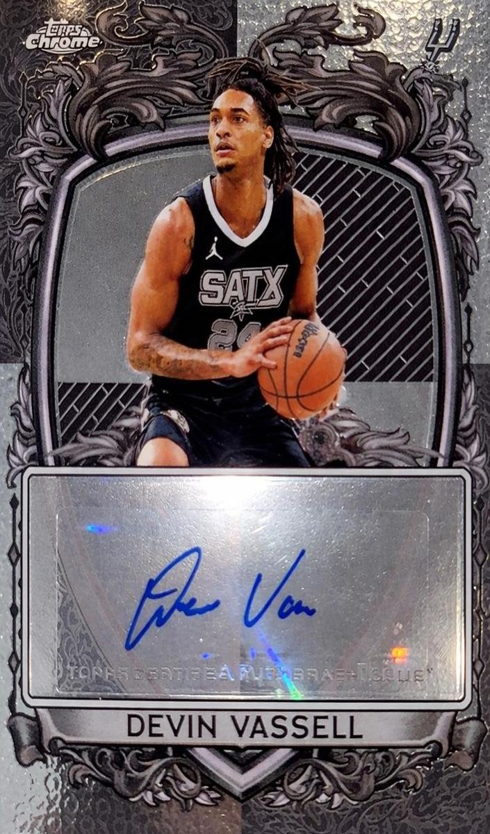 2025 Topps Chrome Devin Vassell #SS-DV card