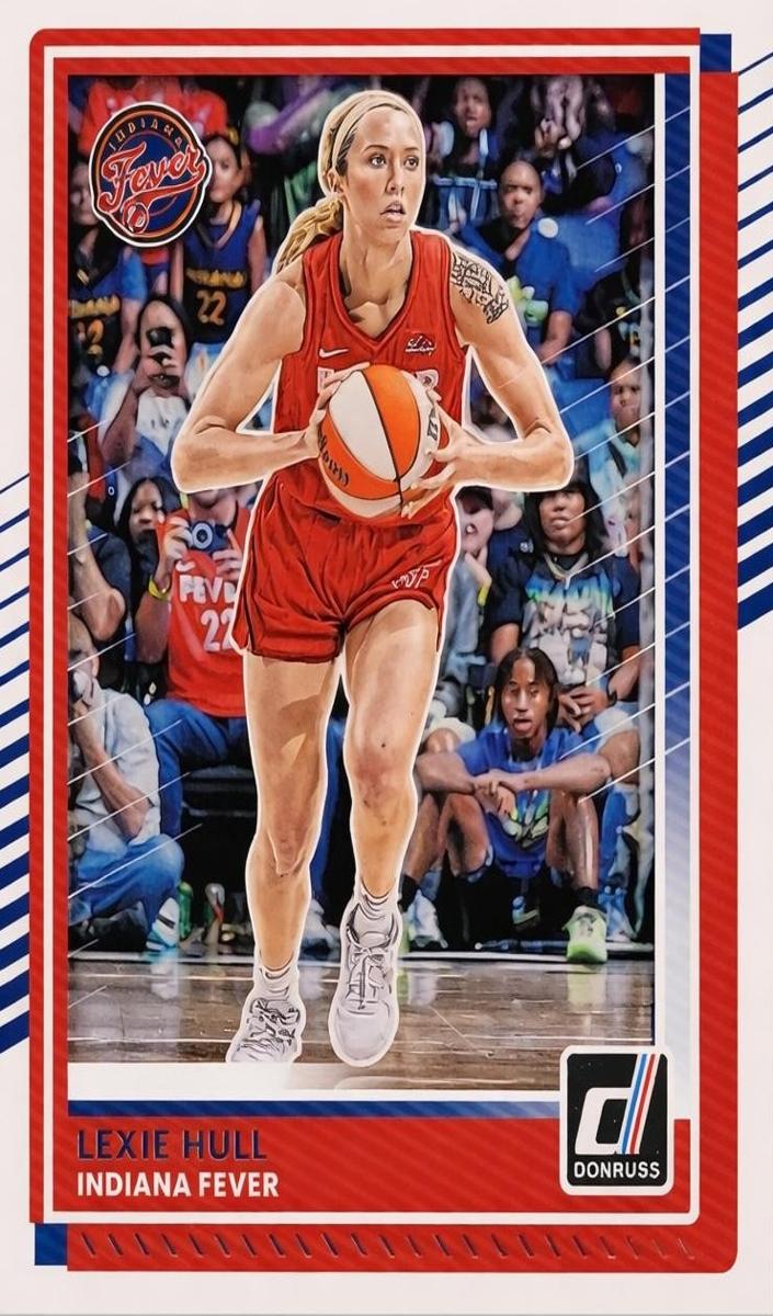 2025 Panini Donruss WNBA Jersey Series Lexie Hull #85 card