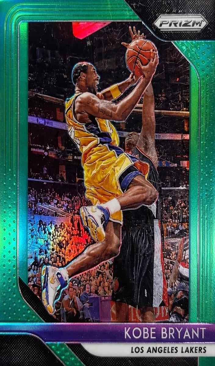 2018 Panini Prizm Kobe Bryant [Green] #15 card