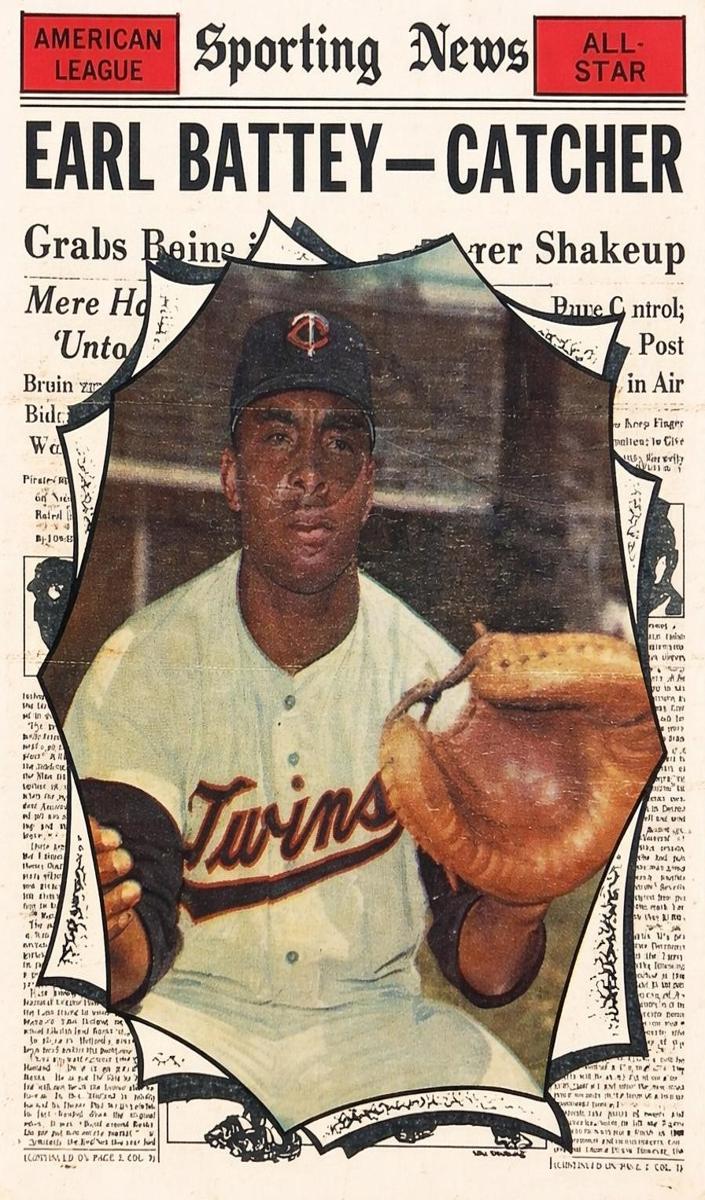 1961 Topps Earl Battey #582 card