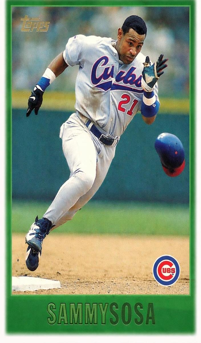 1997 Topps Sammy Sosa #305 card