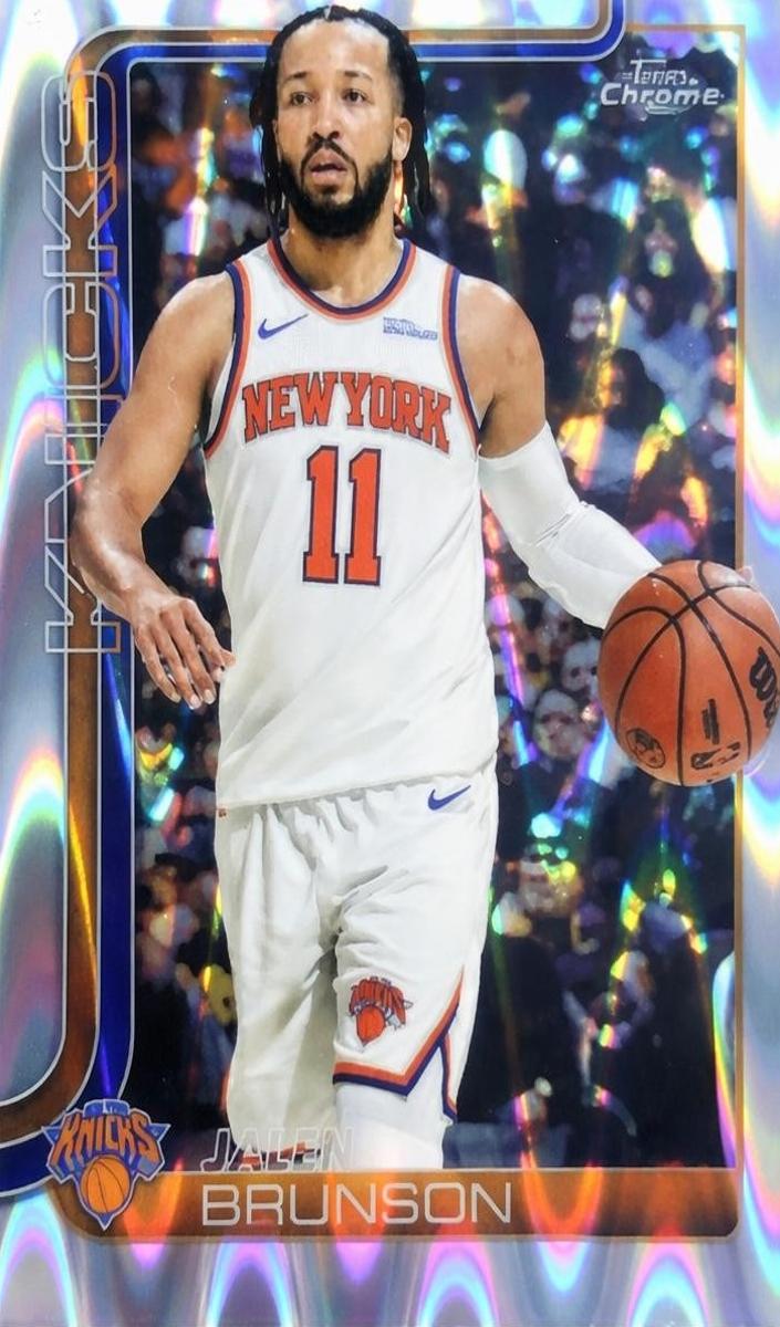 Jalen Brunson 2025-26 Topps Chrome Basketball card